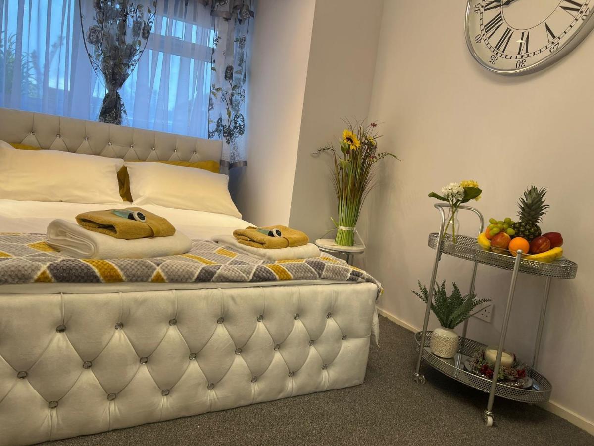Apartment Luxe Free Wifi, Free Parking, Free Netflix Friern Barnet Εξωτερικό φωτογραφία