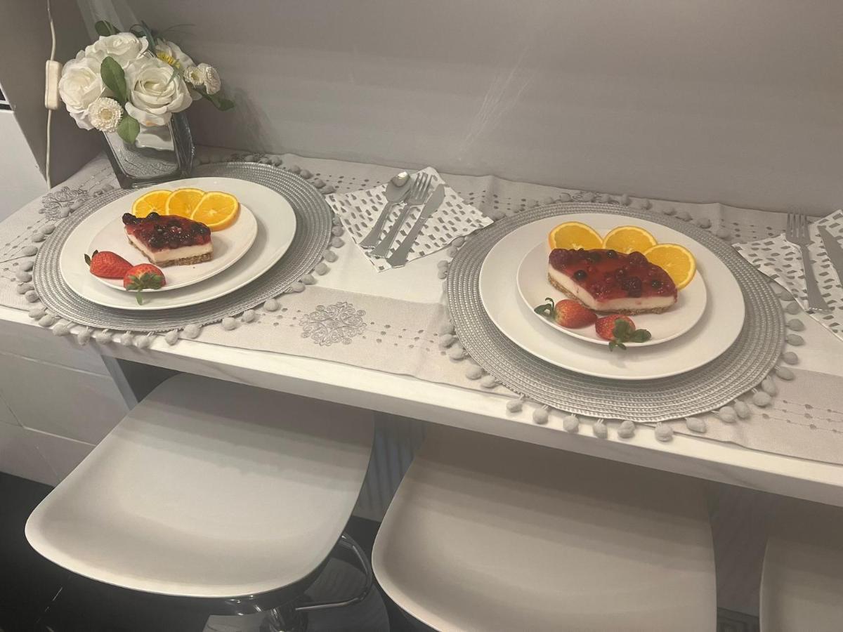 Apartment Luxe Free Wifi, Free Parking, Free Netflix Friern Barnet Εξωτερικό φωτογραφία