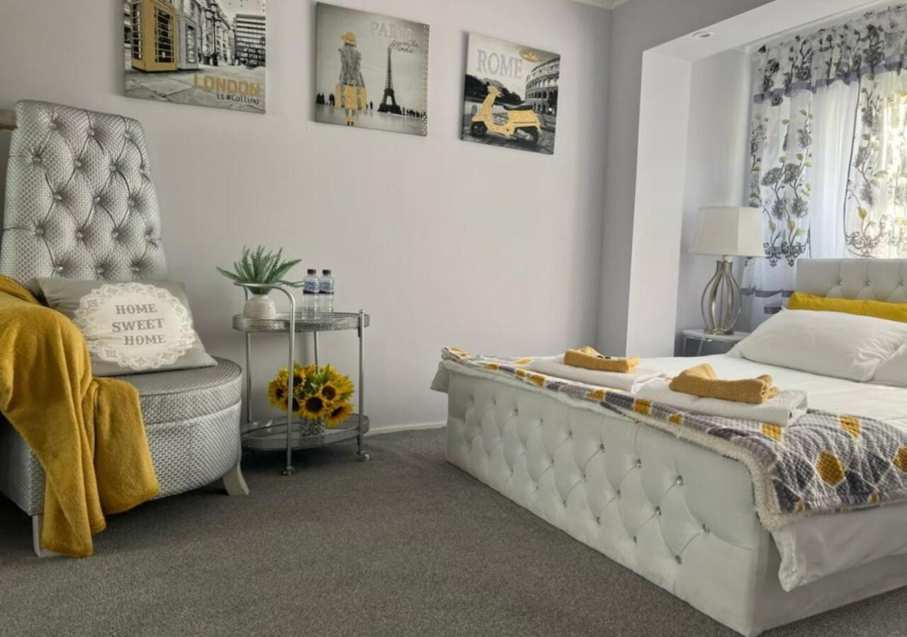 Apartment Luxe Free Wifi, Free Parking, Free Netflix Friern Barnet Εξωτερικό φωτογραφία